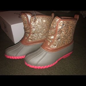 olivia miller glitter duck boots